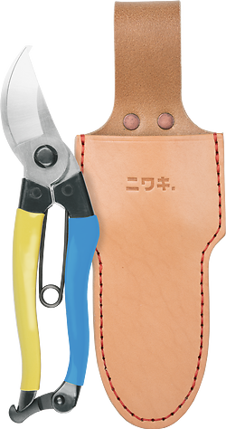 Niwaki Mainichi Secateurs • Left Handed with Standard Leather Holster