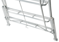 Niwaki Tripod Ladder Adjustable Leg Detail