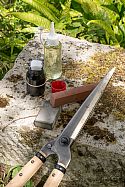 Sharpening Niwaki Japanese Garden Shears with a Sharpening Stone Clean Mate Camellia Oil and a little know-how