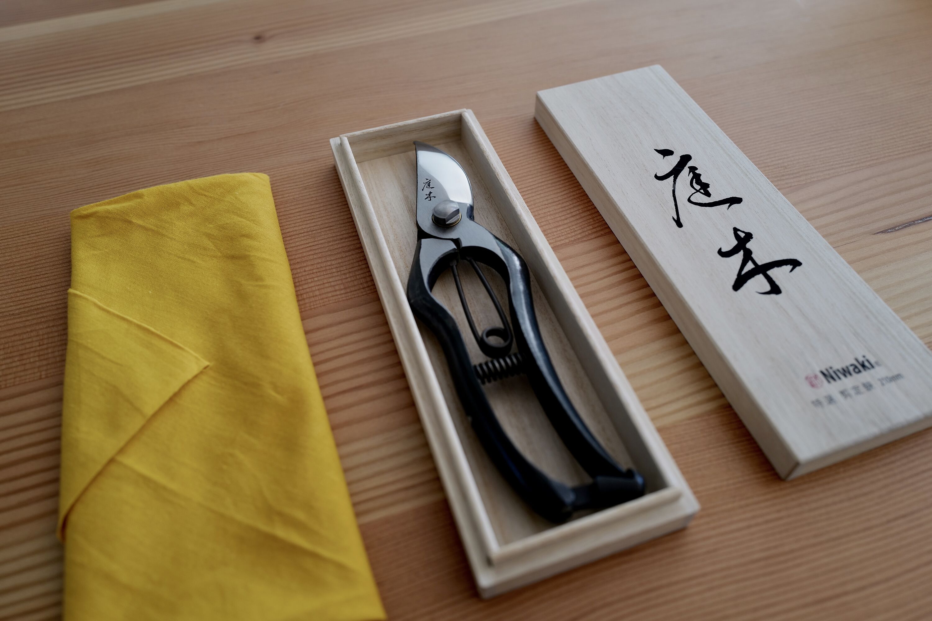 Niwaki Tokusen Secateurs 210mm