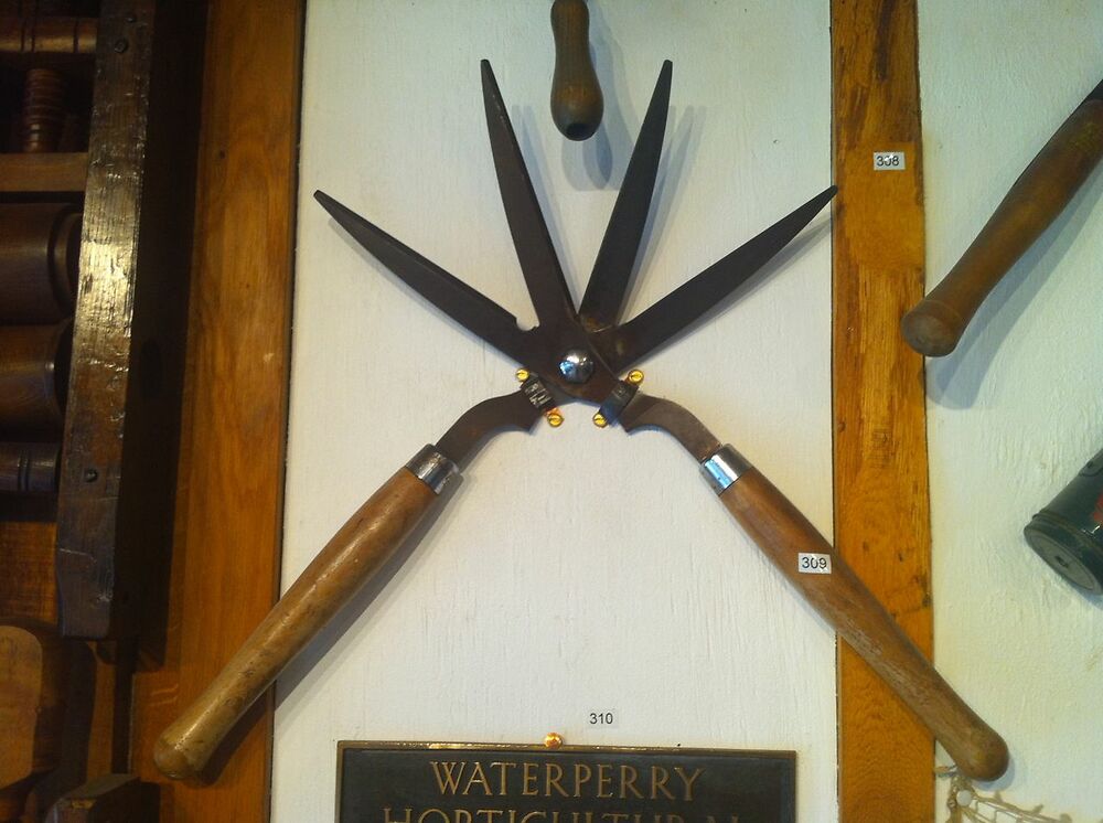 Weird Shears