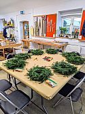 Wreath workshop at Niwaki HQ