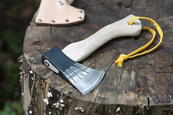 Niwaki Craft Hatchet with leather sheath