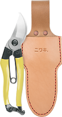 Niwaki Mainichi Secateurs • Right Handed with Standard Leather Holster