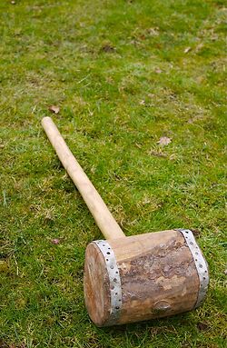 Hedge Laying Hammer