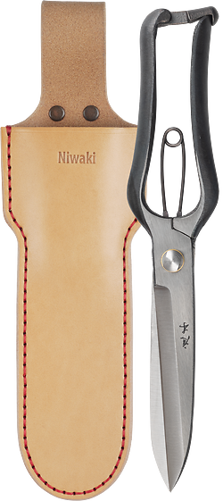 Niwaki Hakari Clippers with Long Leather Holster