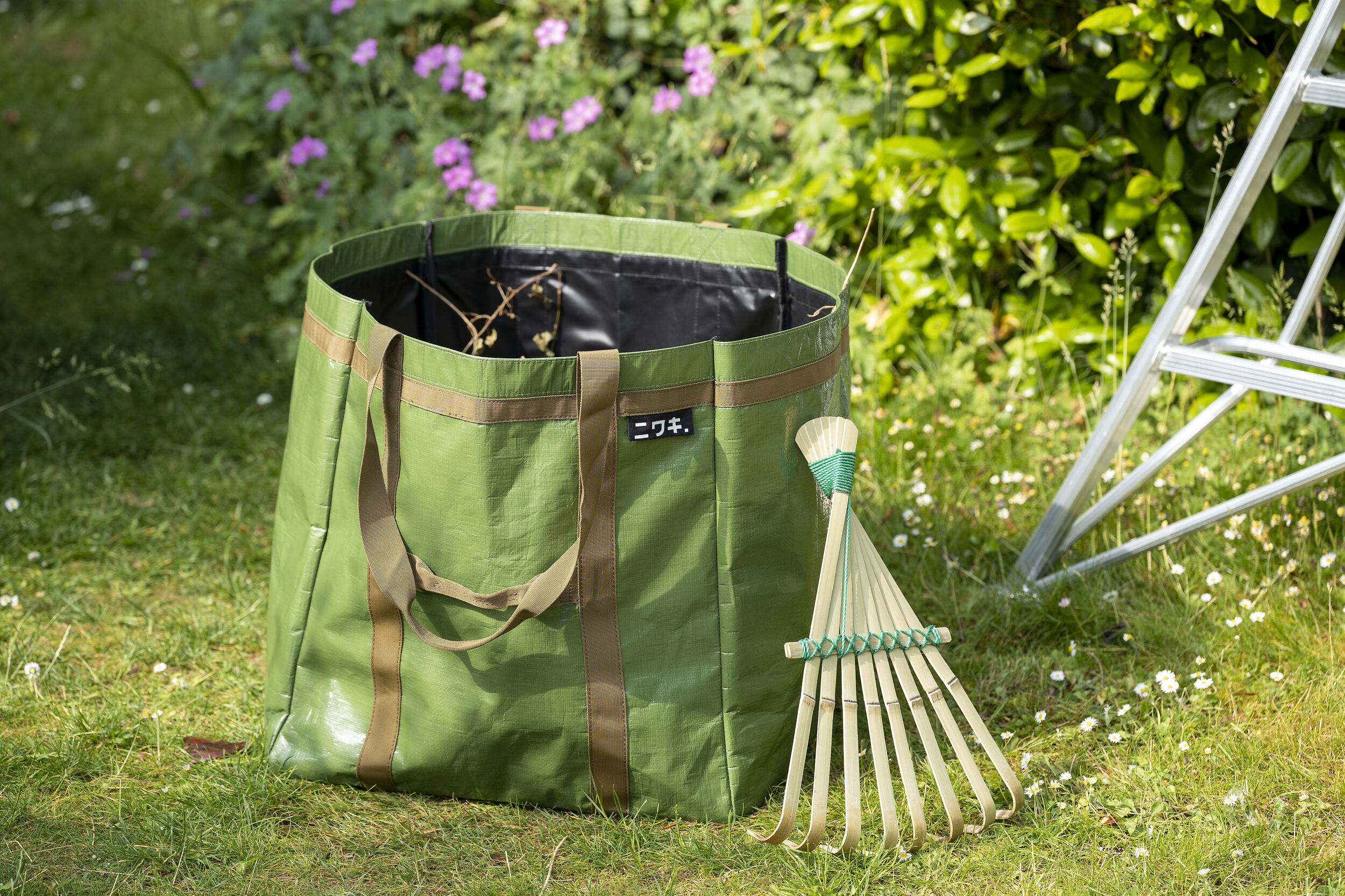 Niwaki Leaf Bag For moving garden waste, plants and much more