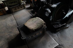 The Niwaki Forged Trowel