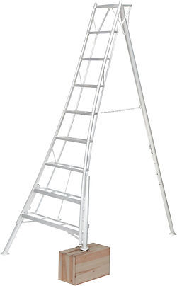 Niwaki Tripod Ladder 9' EN Pro Adjustable